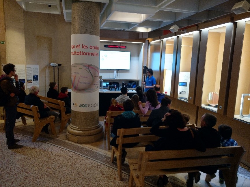 Conf&eacute;rence au Palais de la D&eacute;couverte